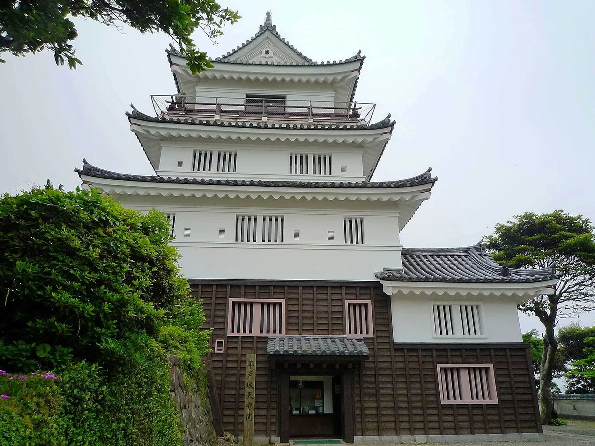 The reconstructed keep of Hirado Castle seen through trees